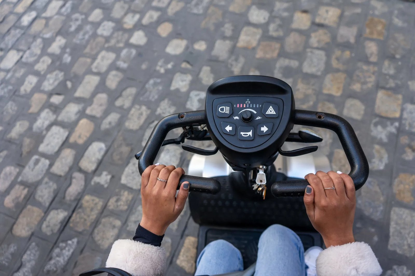 What is the lightest automatic folding mobility scooter
